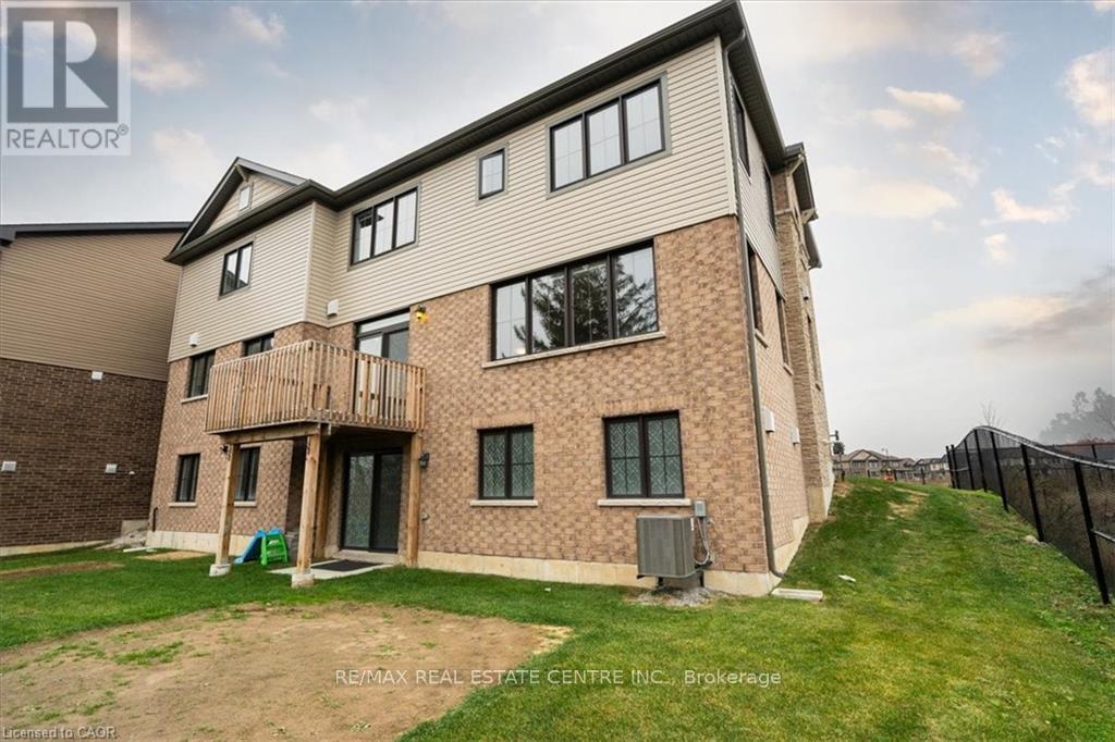 107 Cuesta Heights, Hamilton, Ontario  L8J 0M2 - Photo 38 - X12594896