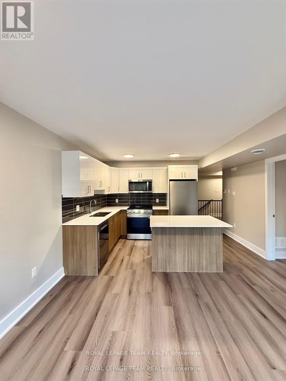 6 - 342 Fifth Avenue, Ottawa, Ontario  K1S 2N7 - Photo 4 - X12594918