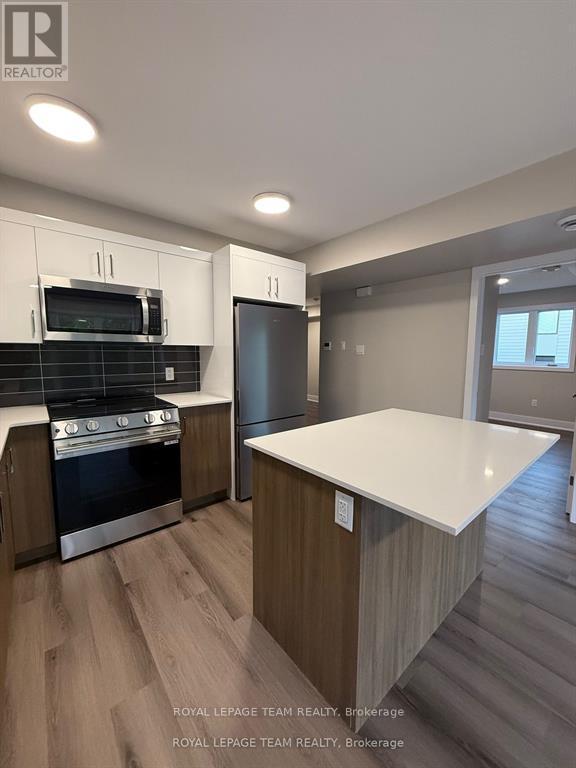 6 - 342 Fifth Avenue, Ottawa, Ontario  K1S 2N7 - Photo 7 - X12594918