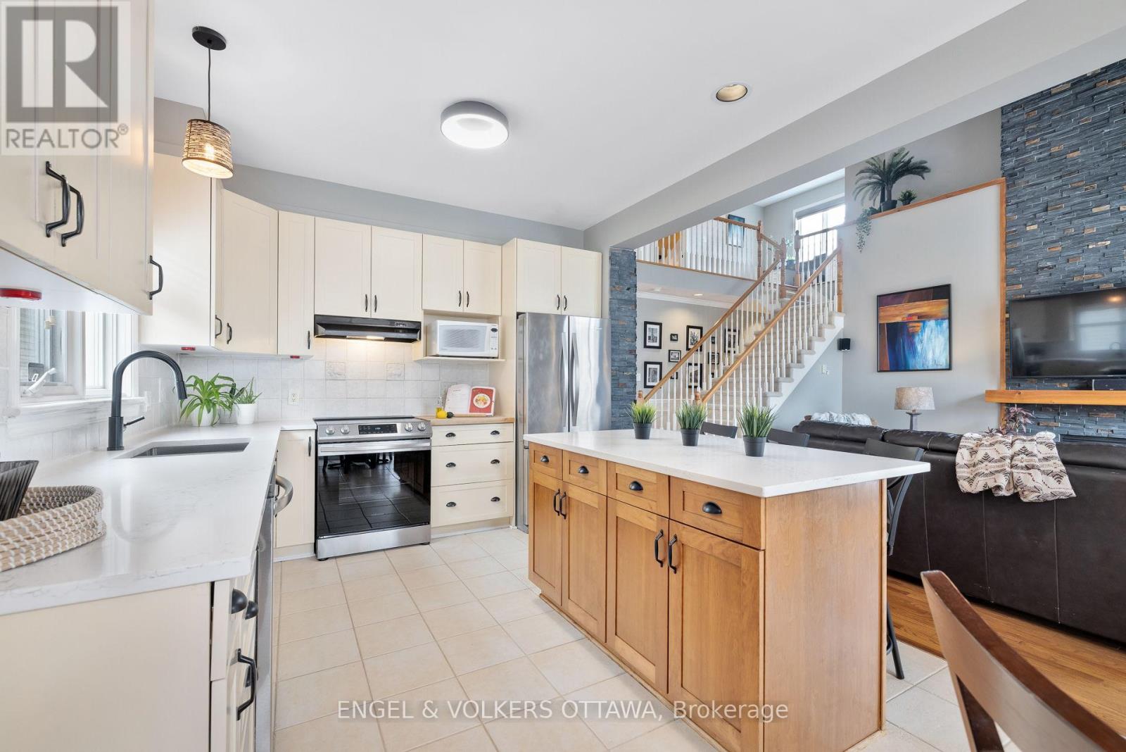 823 Scala Avenue, Ottawa, Ontario K4A 4M2 - Photo 11 - X12594920