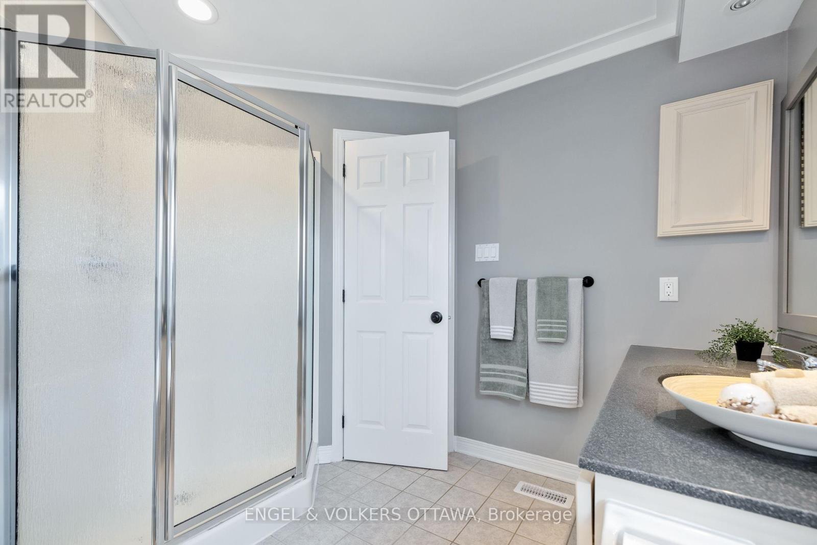 823 Scala Avenue, Ottawa, Ontario K4A 4M2 - Photo 23 - X12594920