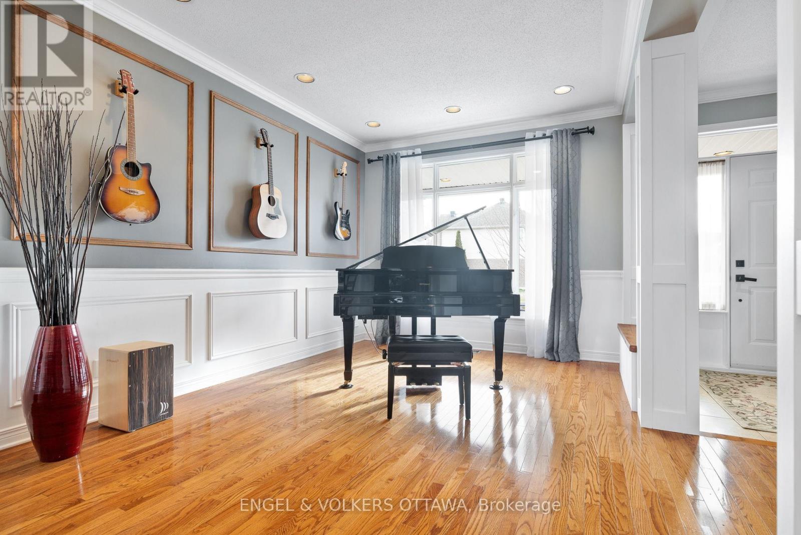 823 Scala Avenue, Ottawa, Ontario K4A 4M2 - Photo 4 - X12594920