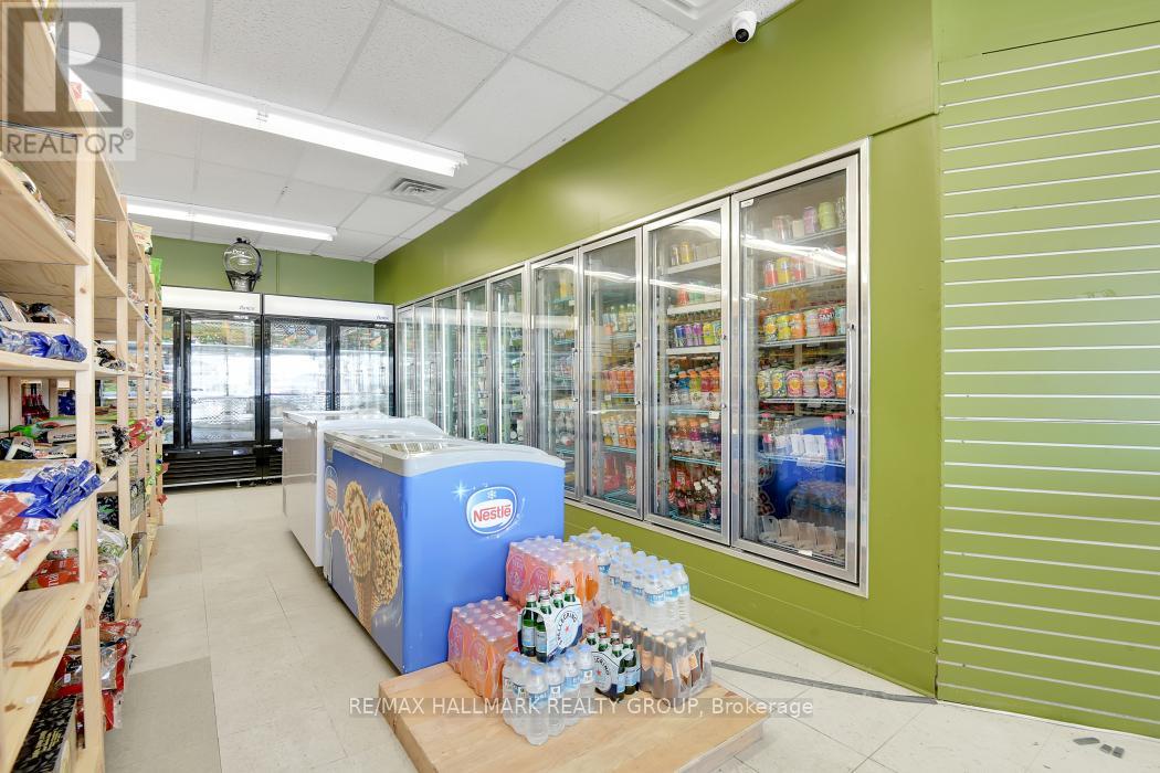 1 - 375 Des Epinettes Avenue, Ottawa, Ontario  K1E 3E6 - Photo 19 - X12594992