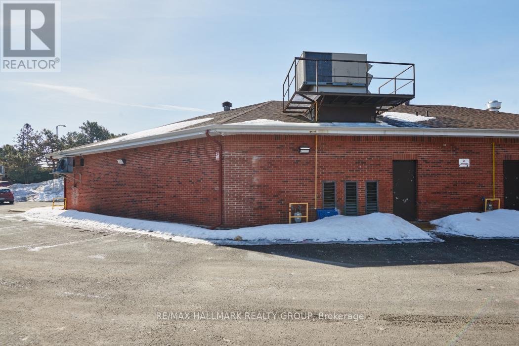 1 - 375 Des Epinettes Avenue, Ottawa, Ontario  K1E 3E6 - Photo 24 - X12594992