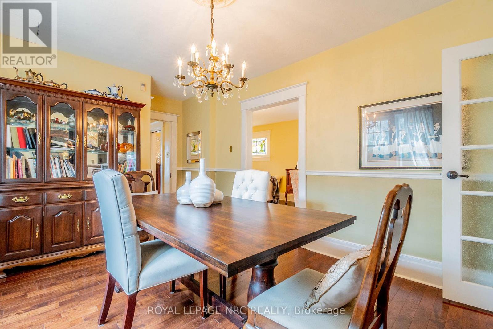 6107 Barker Street, Niagara Falls, Ontario L2G 1Y5 - Photo 13 - X12594982