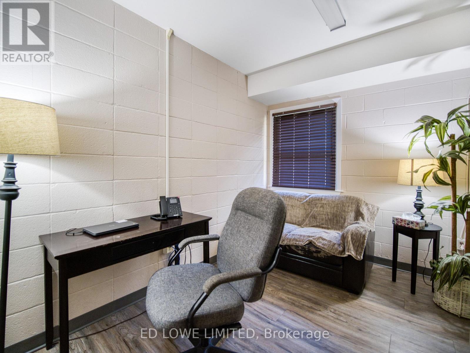 3761 Horseshoe Valley Road W, Springwater, Ontario L9X 1E8 - Photo 44 - S12590114