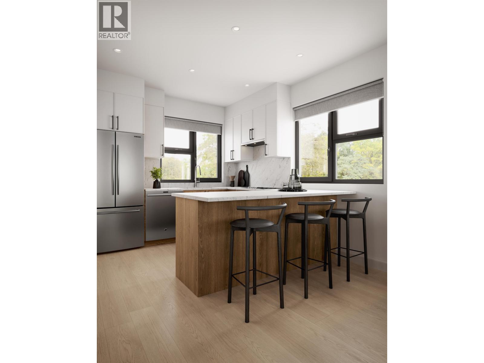 103 586 Thompson Avenue, Coquitlam, British Columbia  V0V 0V0 - Photo 3 - R3071505