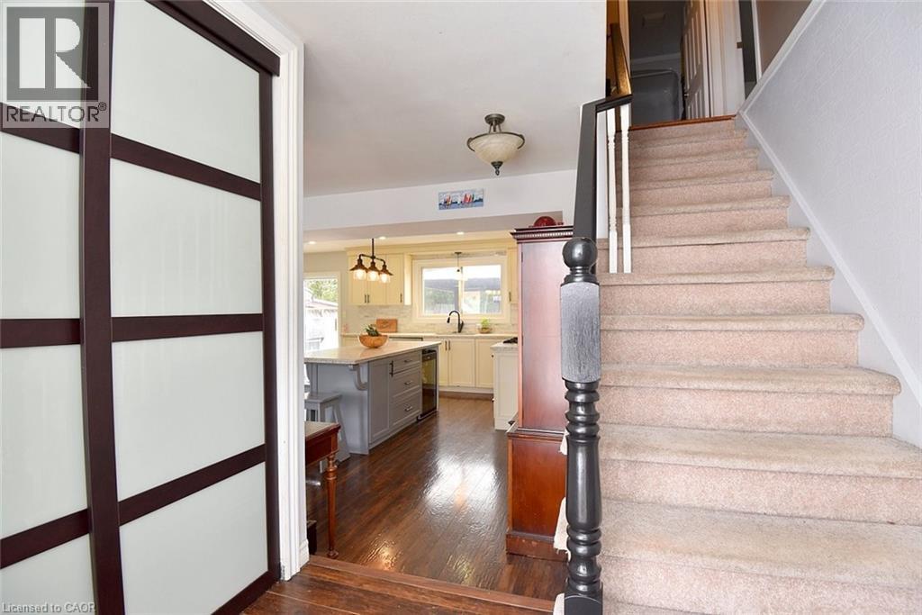 65 Rolston Drive, Hamilton, Ontario L9C 3X6 - Photo 7 - 40791824