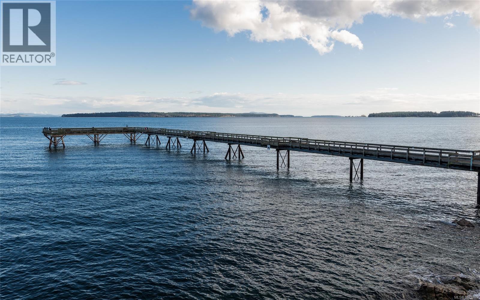 2295 Adela Pl, Sidney, British Columbia  V8L 1R2 - Photo 13 - 1021289