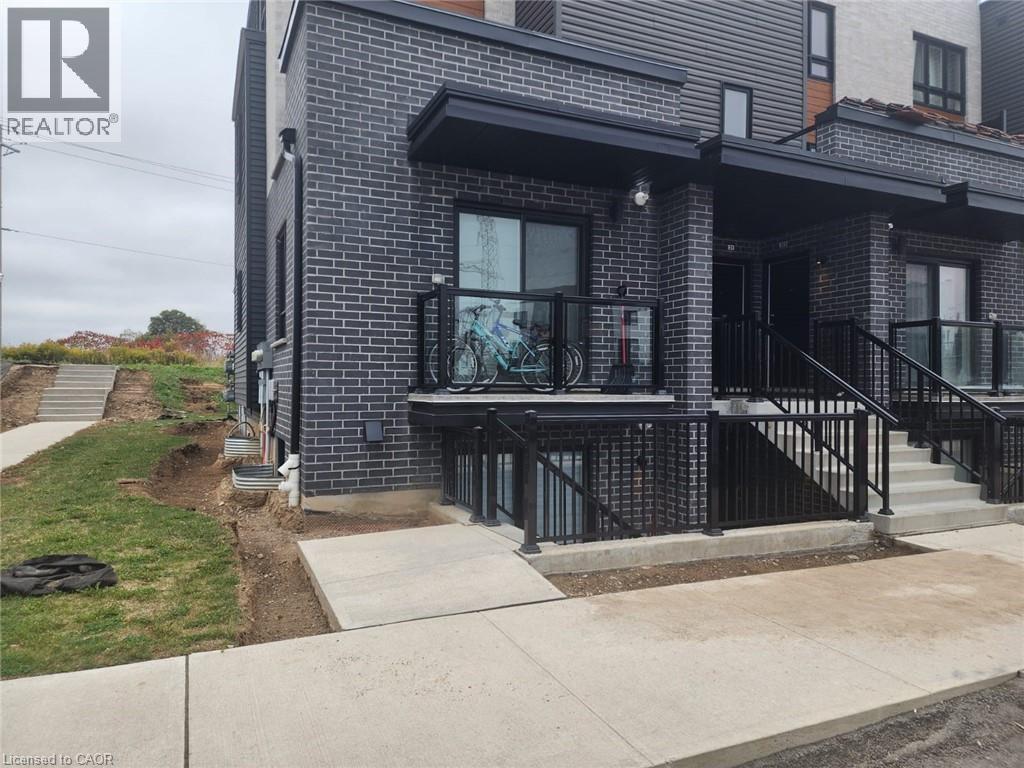 235 Chapel Hill Drive Unit# 33, Kitchener, Ontario  N2R 1N3 - Photo 8 - 40791010