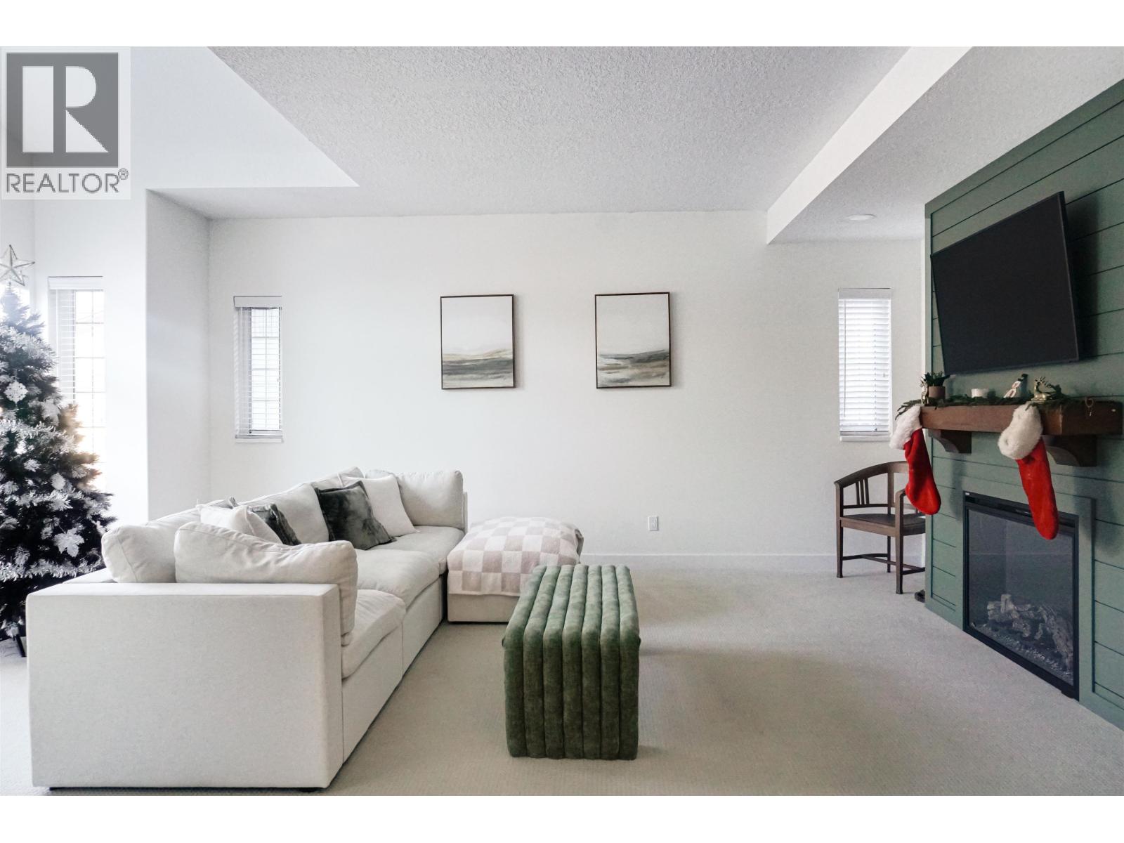 69 Baxter Street, Kitimat, British Columbia  V8C 2P2 - Photo 3 - R3071437