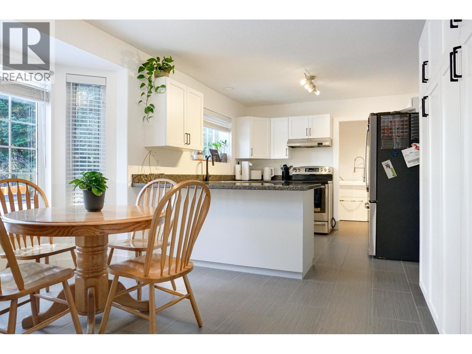 69 Baxter Street, Kitimat, British Columbia  V8C 2P2 - Photo 9 - R3071437