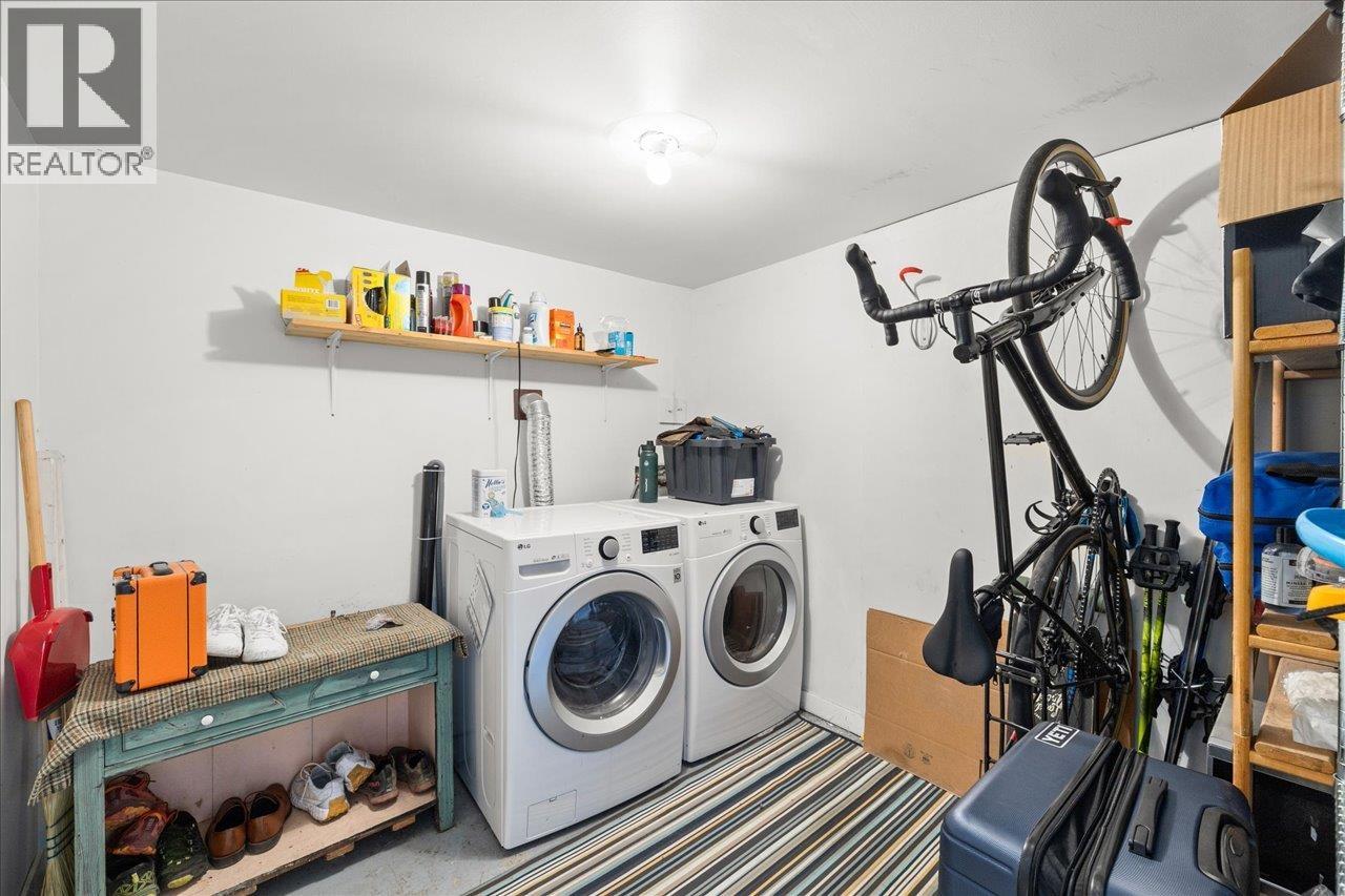 2029 Graveley Street, Vancouver, British Columbia  V5L 3B6 - Photo 33 - R3071528