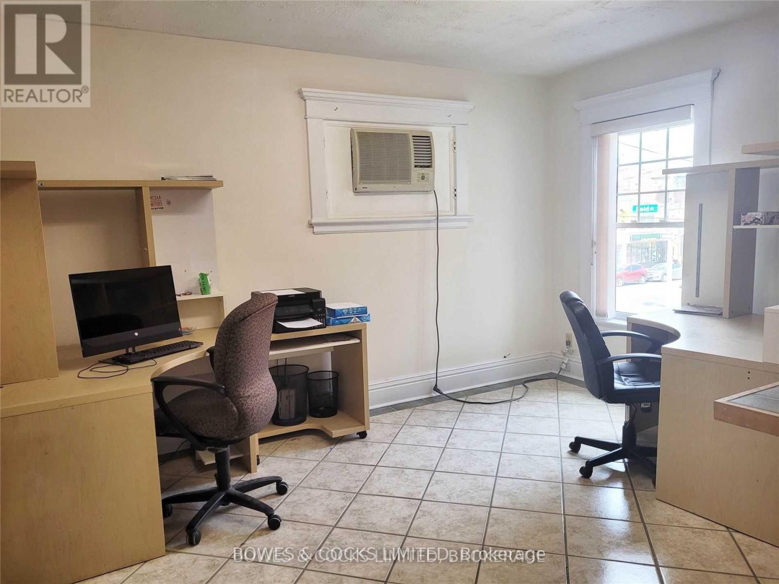 317 Reid Street, Peterborough, Ontario K9J 3R2 - Photo 11 - X12245346