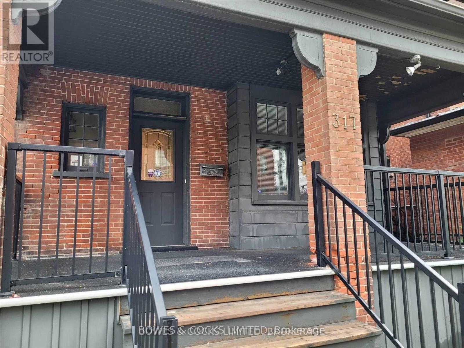 317 Reid Street, Peterborough, Ontario K9J 3R2 - Photo 3 - X12245346