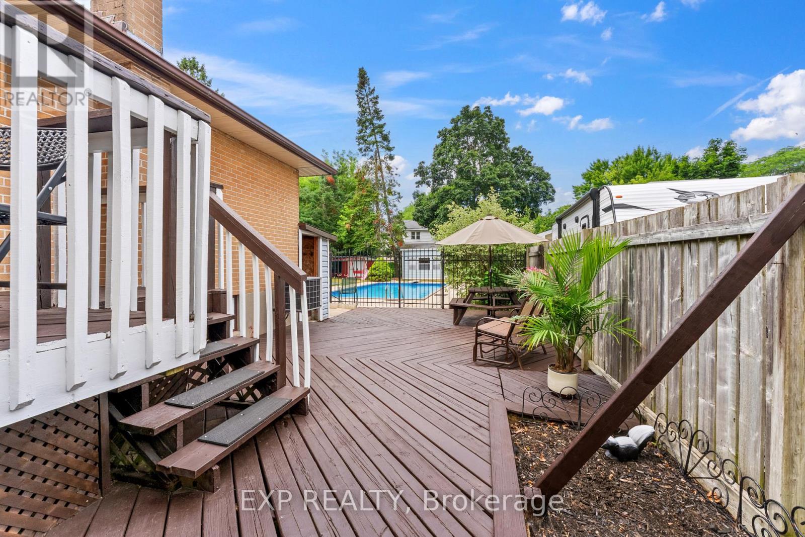 218 Farley Avenue, Belleville, Ontario K8N 4L5 - Photo 37 - X12521346