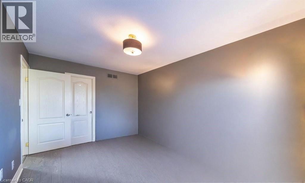 3829 Northwood Drive, Niagara Falls, Ontario  L2H 2Y5 - Photo 10 - 40791914