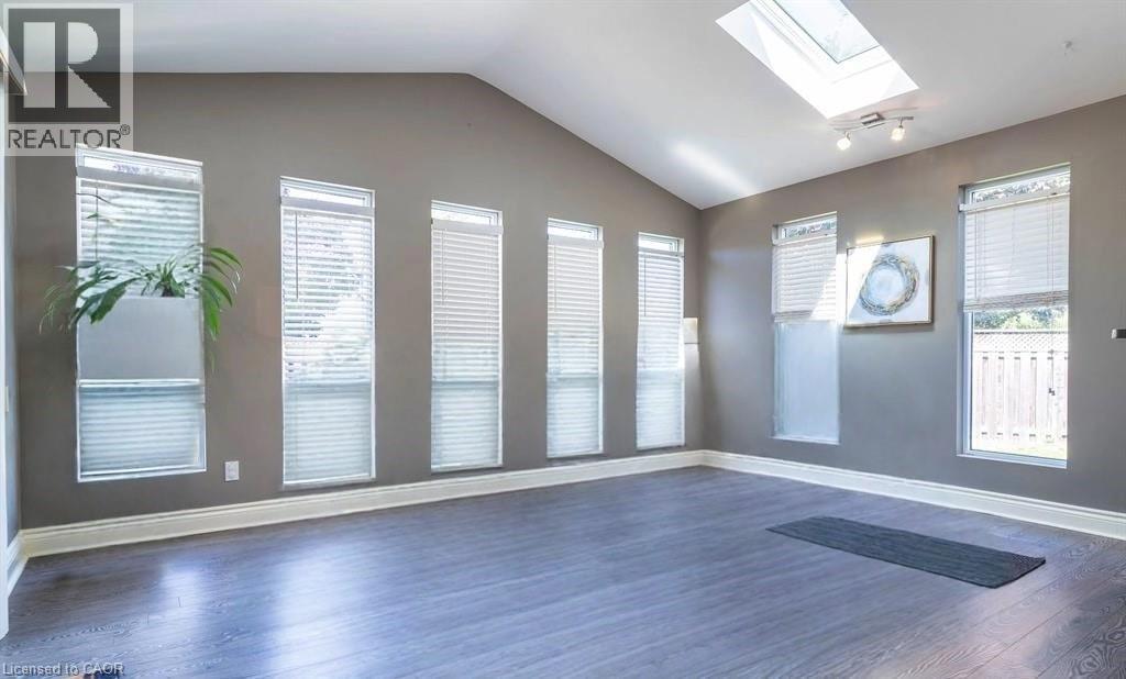 3829 Northwood Drive, Niagara Falls, Ontario  L2H 2Y5 - Photo 3 - 40791914