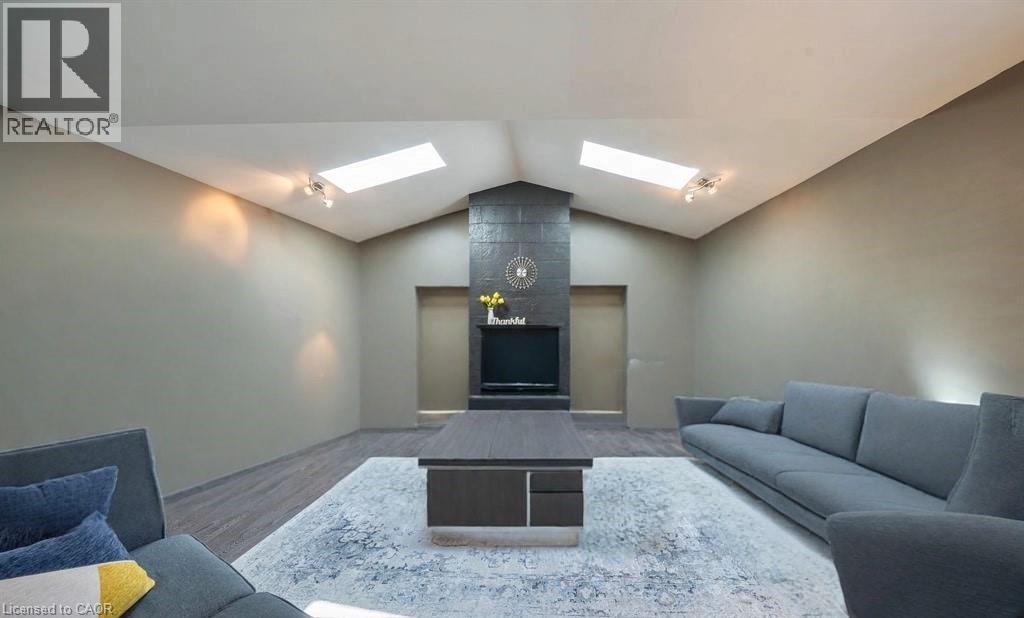 3829 Northwood Drive, Niagara Falls, Ontario  L2H 2Y5 - Photo 4 - 40791914