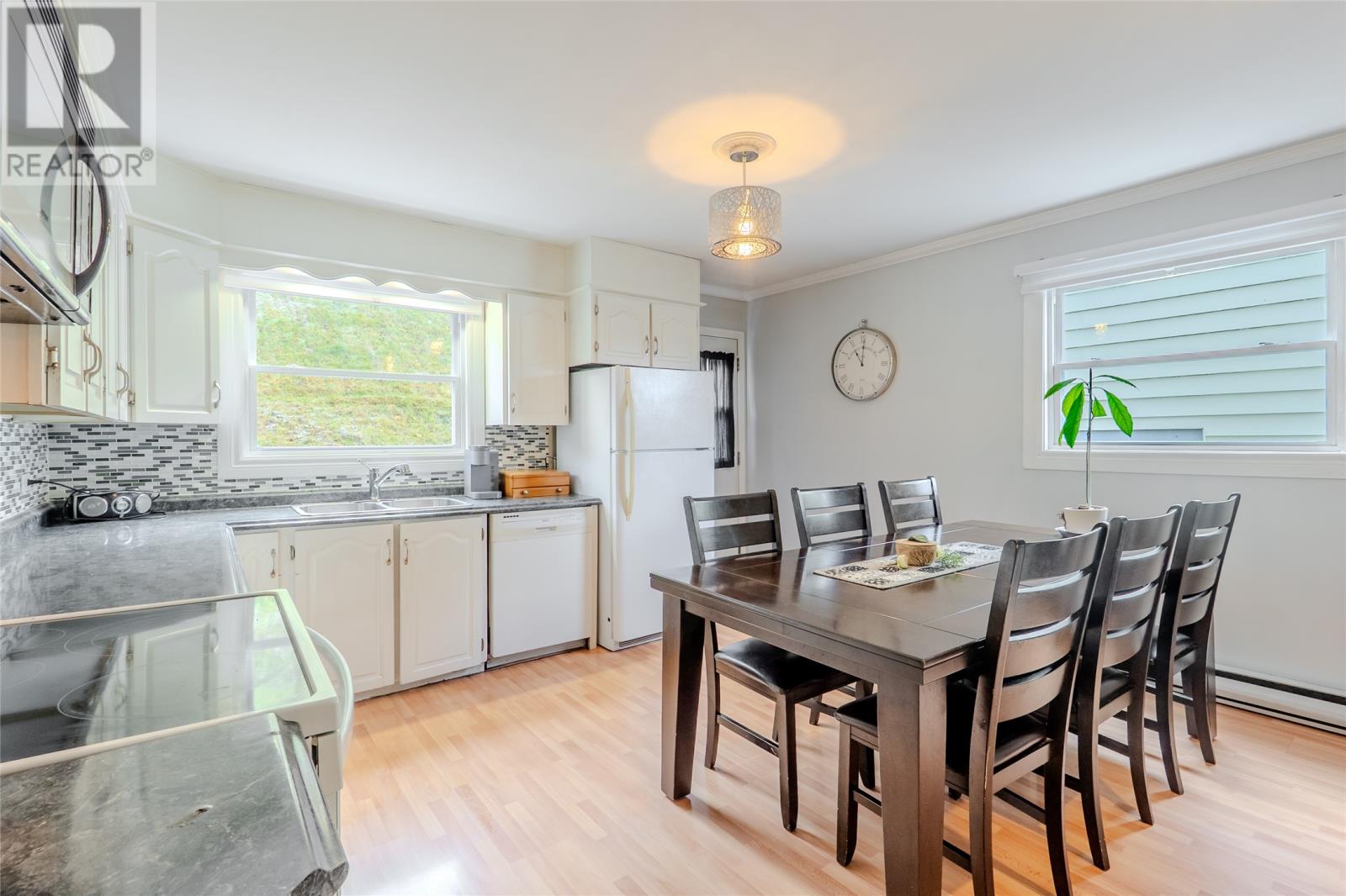 155 Hillview Drive, St Johns, Newfoundland & Labrador  A1E 1A9 - Photo 3 - 1292965