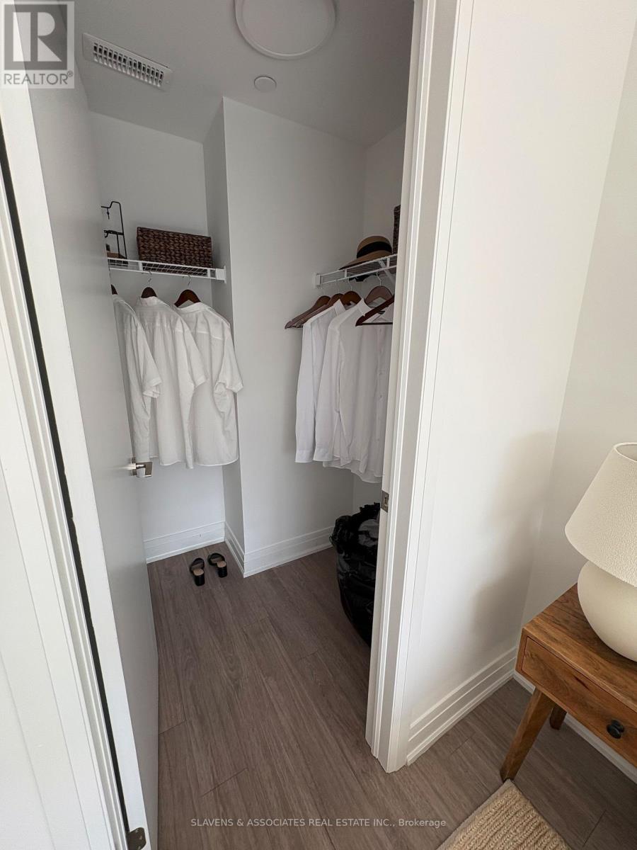 25 - 15 Brenthall Avenue, Toronto, Ontario  M2R 1W1 - Photo 8 - C12409579