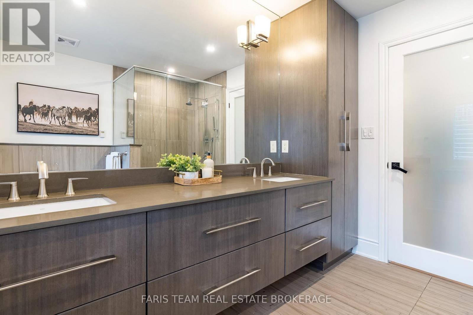 911 Bass Lake Side Road W, Oro-Medonte, Ontario  L0L 2E0 - Photo 24 - S12585774