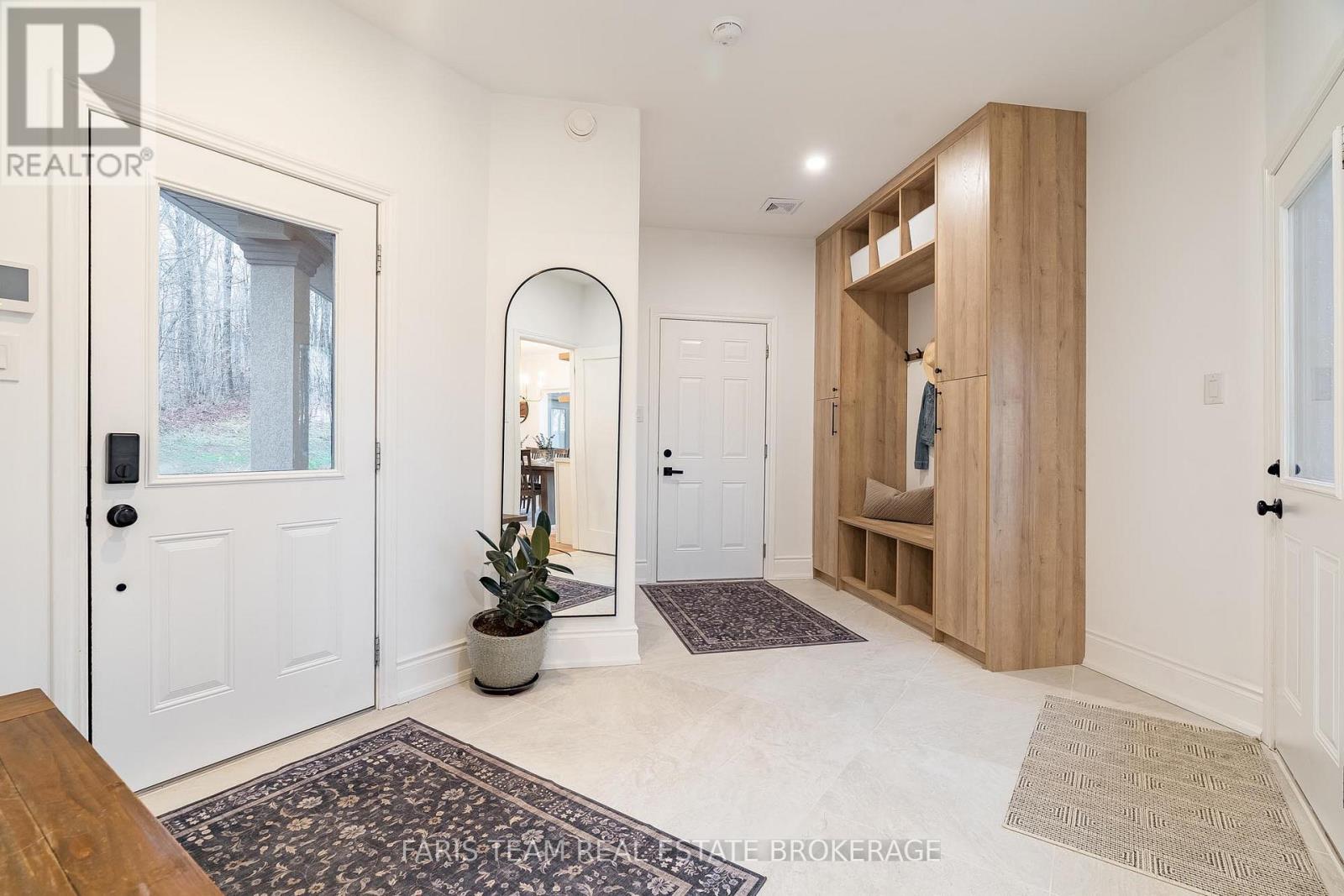 911 Bass Lake Side Road W, Oro-Medonte, Ontario  L0L 2E0 - Photo 19 - S12585774