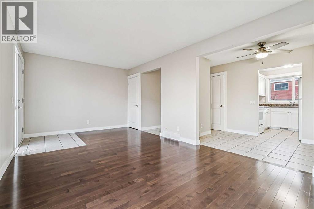 60, 5425 Pensacola Crescent Se, Calgary, Alberta  T2A 2G7 - Photo 6 - A2268026