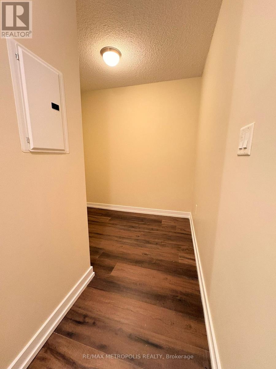 312 - 11 Brunel Court, Toronto, Ontario M5V 3Y3 - Photo 13 - C12594912