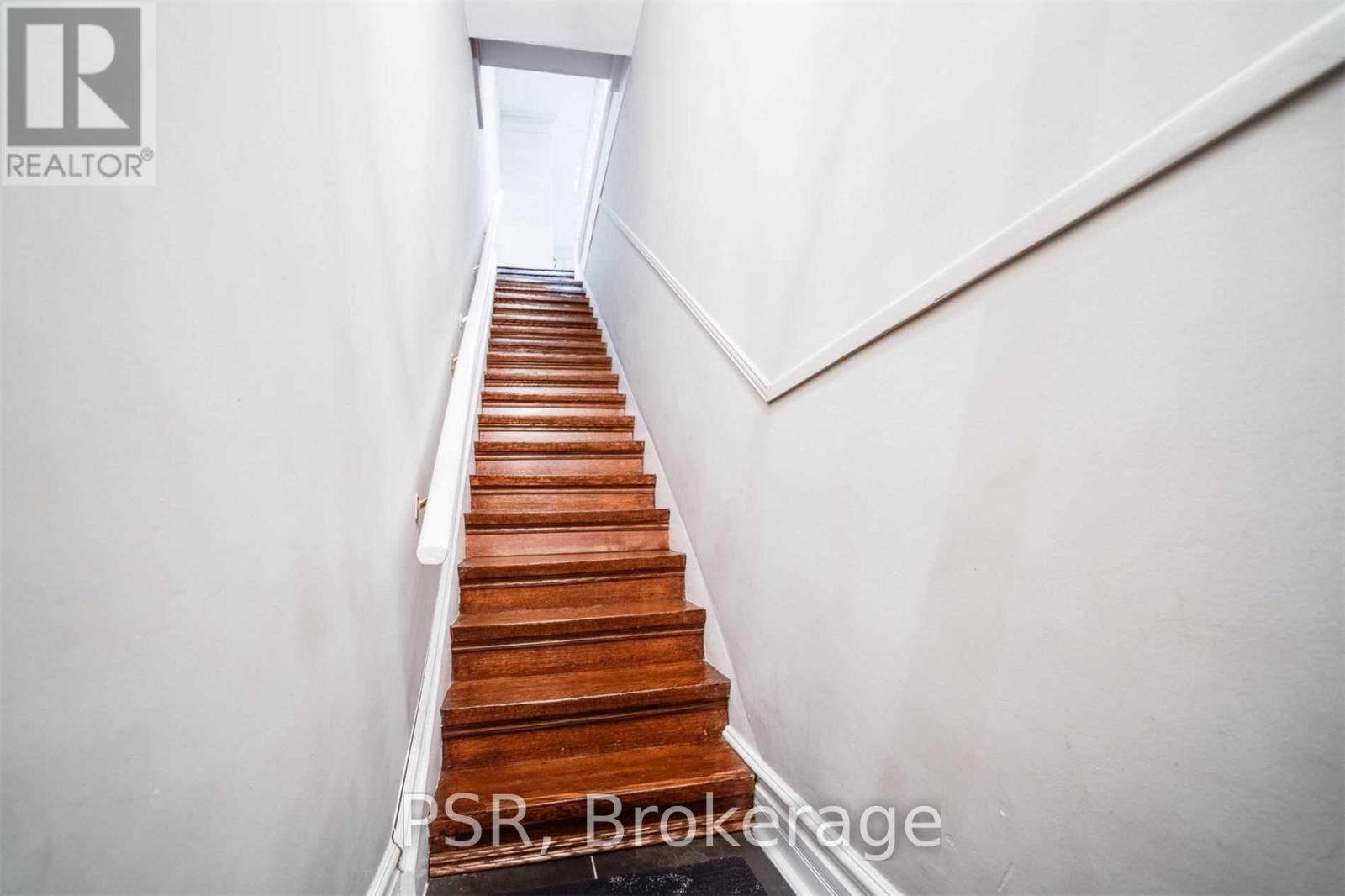 2 - 151 Robert Street, Toronto, Ontario  M5S 2K6 - Photo 4 - C12594994