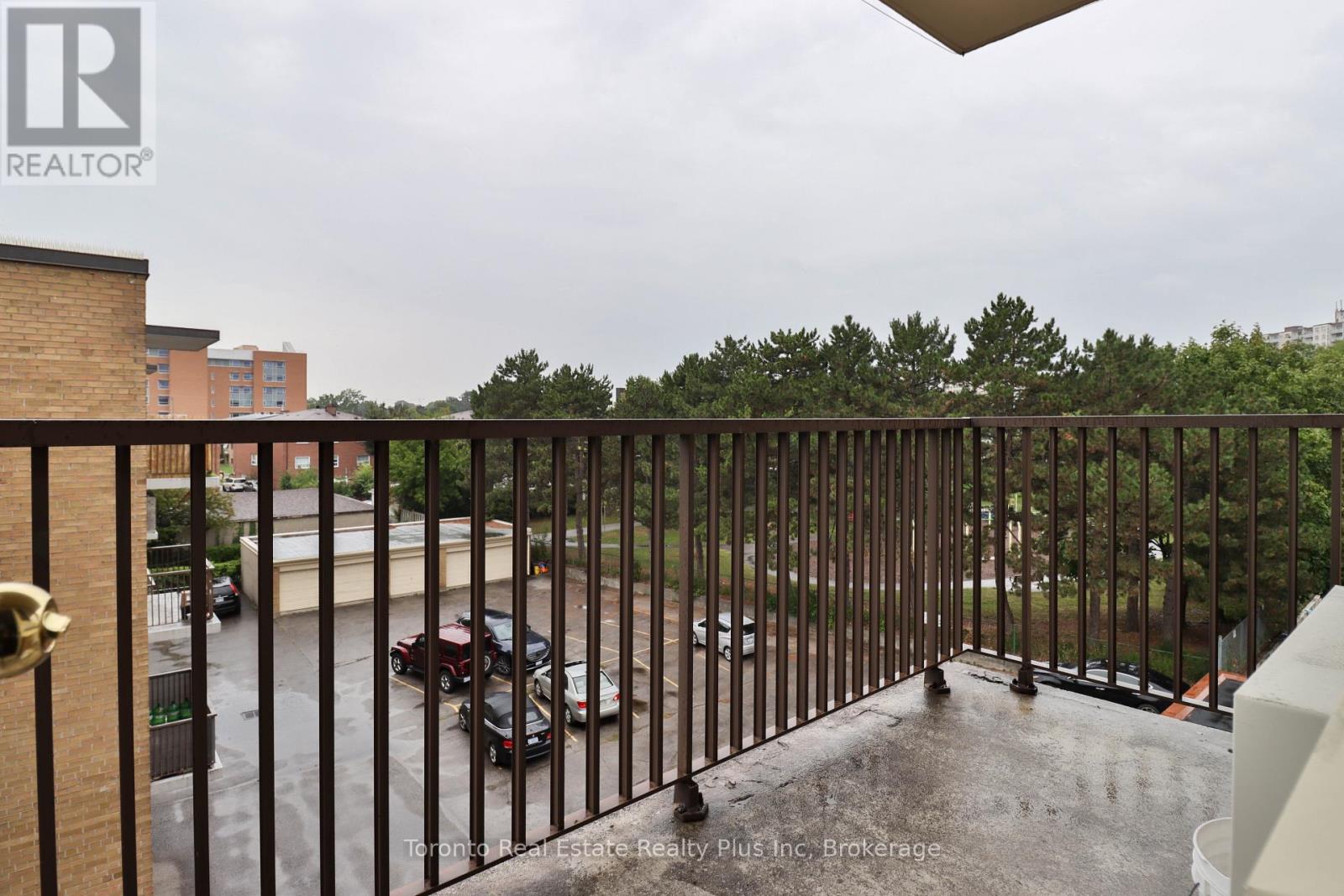 303 - 55 Neptune Drive, Toronto, Ontario  M6A 1X2 - Photo 28 - C12595018