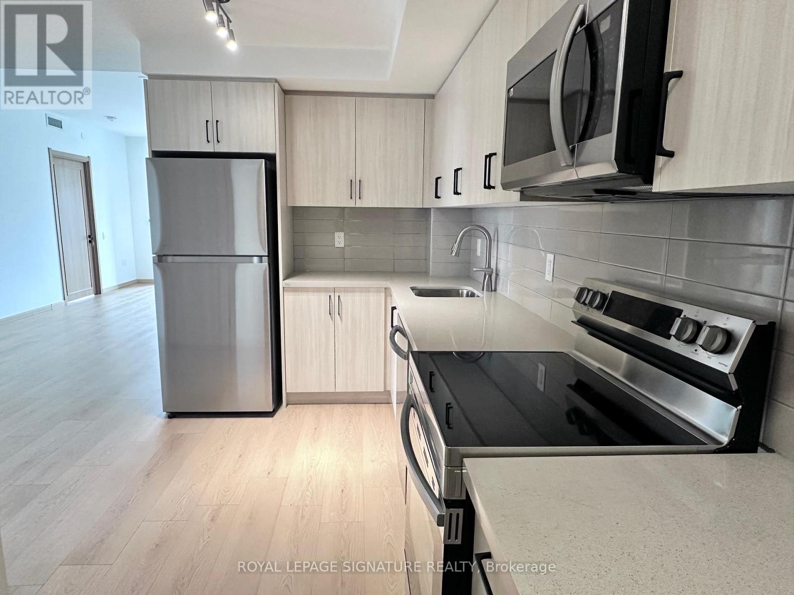 B312 - 3429 Sheppard Avenue E, Toronto, Ontario  M1T 0C2 - Photo 3 - E12594986