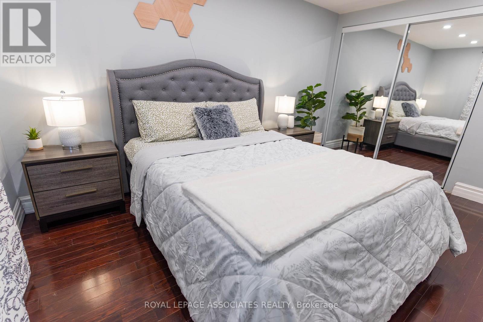 692 Down Crescent, Oshawa, Ontario  L1H 7Y1 - Photo 17 - E12595000