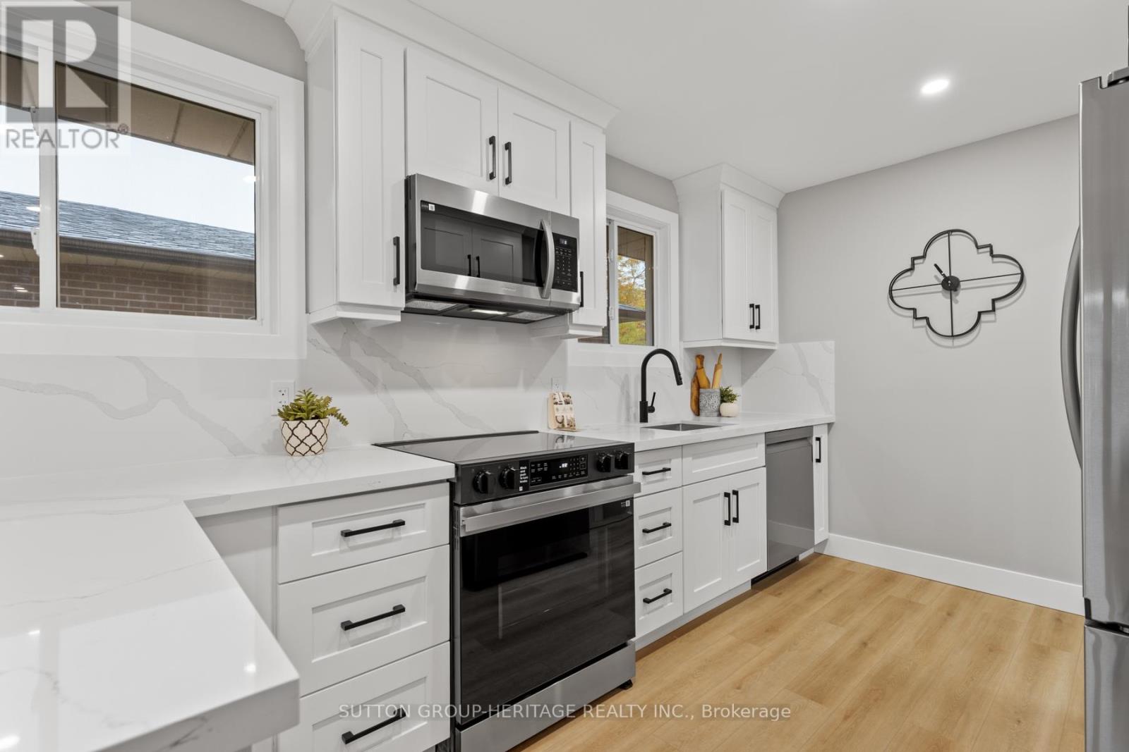 77 Claymore Crescent, Oshawa, Ontario  L1G 6G3 - Photo 14 - E12595012