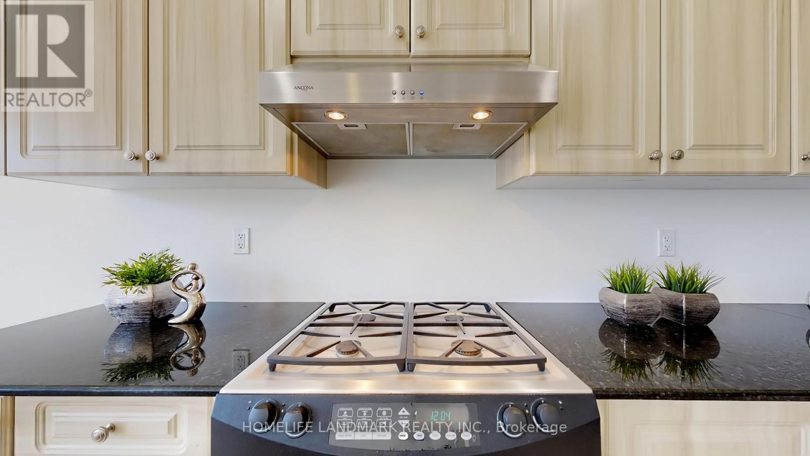 116 Pelee Avenue, Vaughan, Ontario  L4H 3Z2 - Photo 12 - N12594924