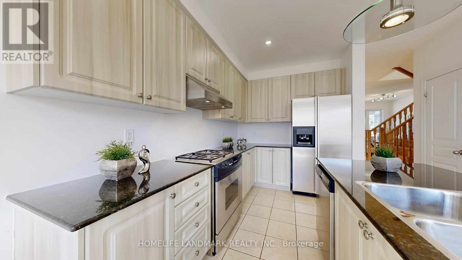 116 Pelee Avenue, Vaughan, Ontario  L4H 3Z2 - Photo 13 - N12594924