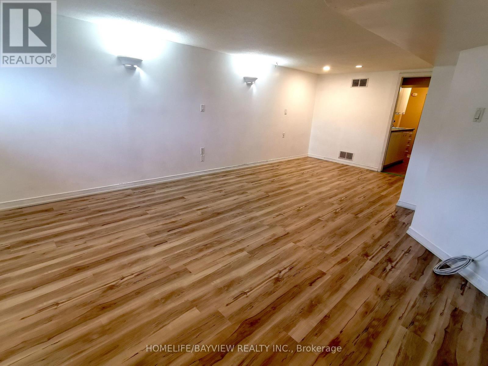 Basement - 218 Cherrywood Drive, Newmarket, Ontario  L3Y 2X8 - Photo 9 - N12594978