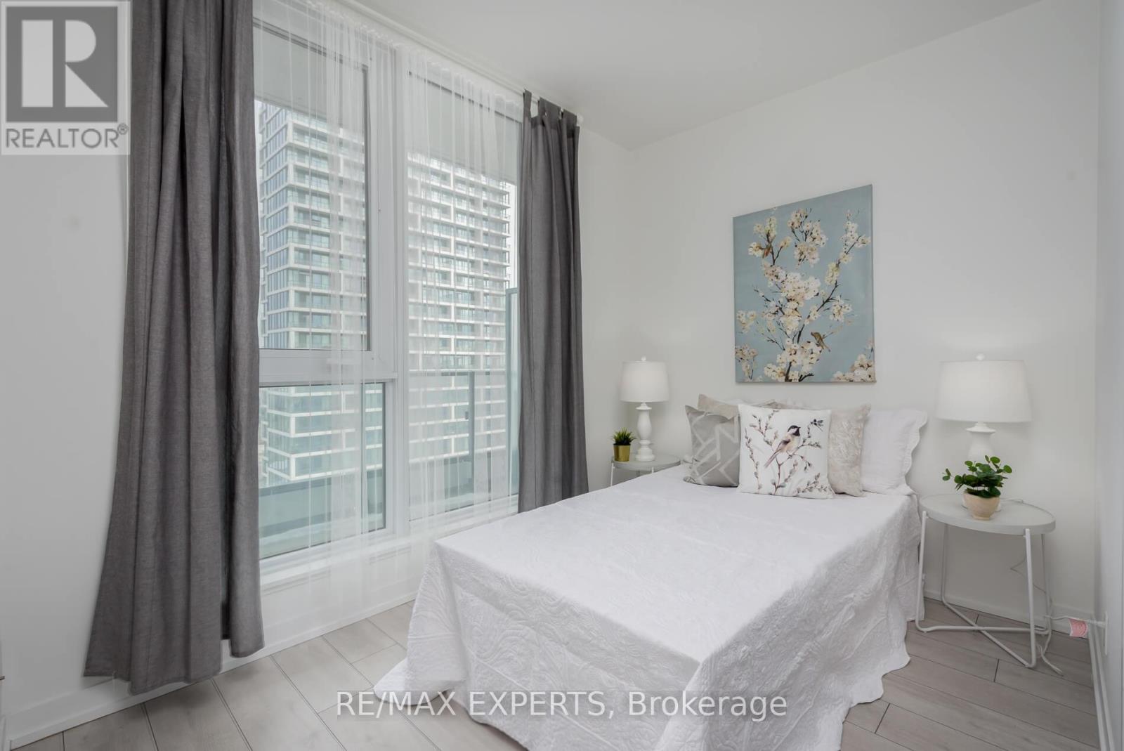 2910 - 5 Buttermill Avenue, Vaughan, Ontario  L4K 0J5 - Photo 16 - N12595016