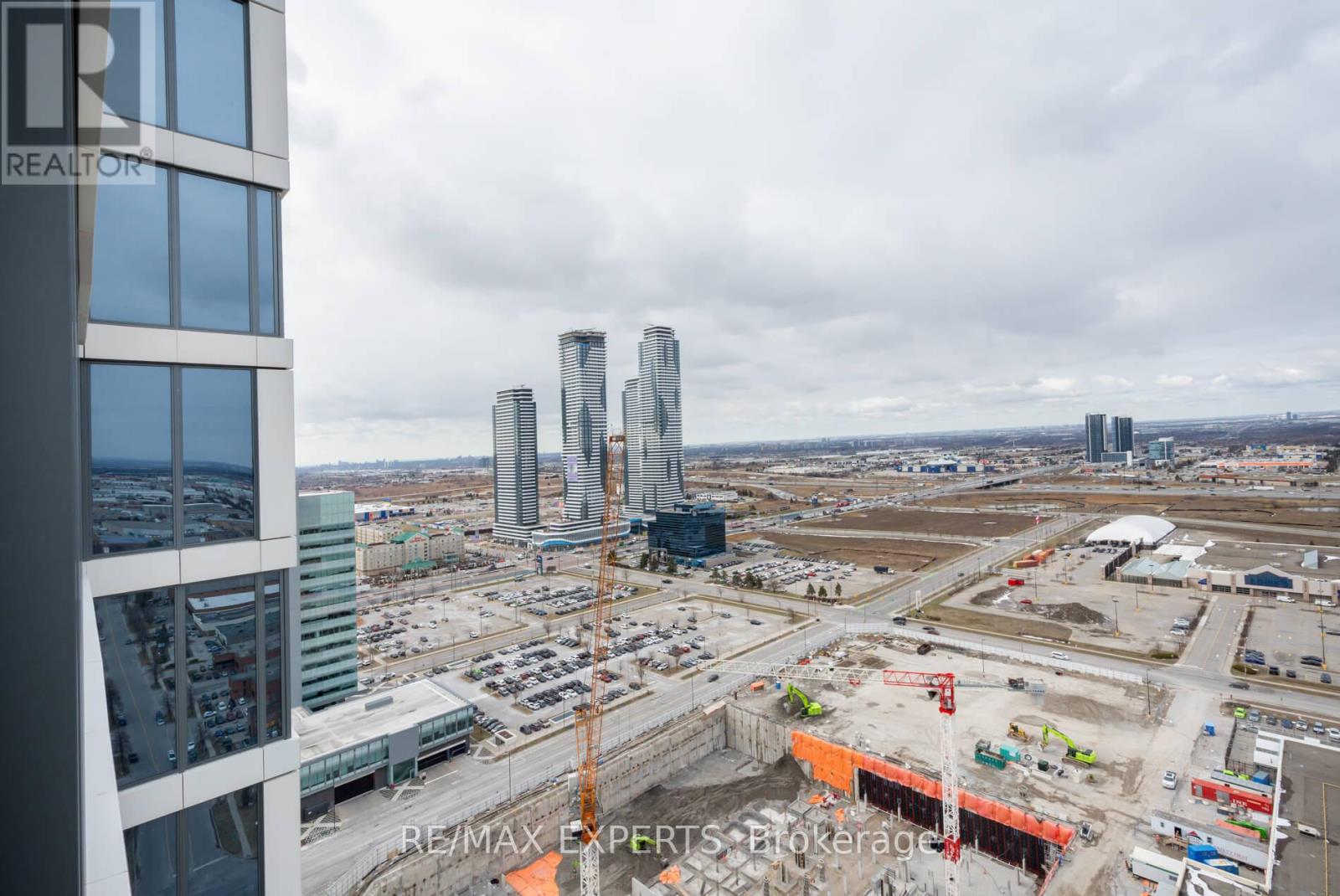 2910 - 5 Buttermill Avenue, Vaughan, Ontario  L4K 0J5 - Photo 28 - N12595016