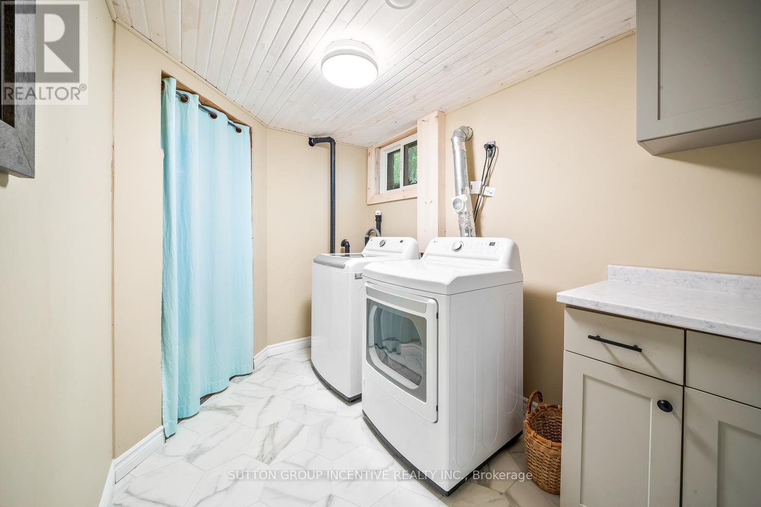 11 Bourgeois Court, Tiny, Ontario L9M 0H3 - Photo 32 - S12594952