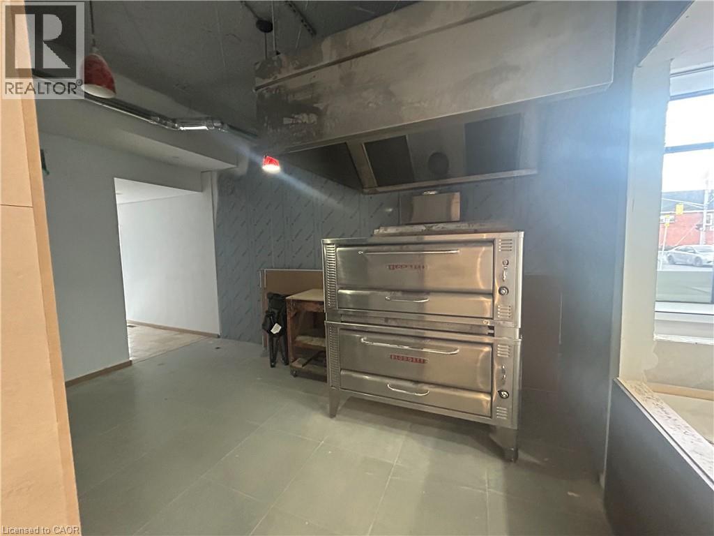 537 Concession Street, Hamilton, Ontario L8V 1A7 - Photo 6 - 40791161