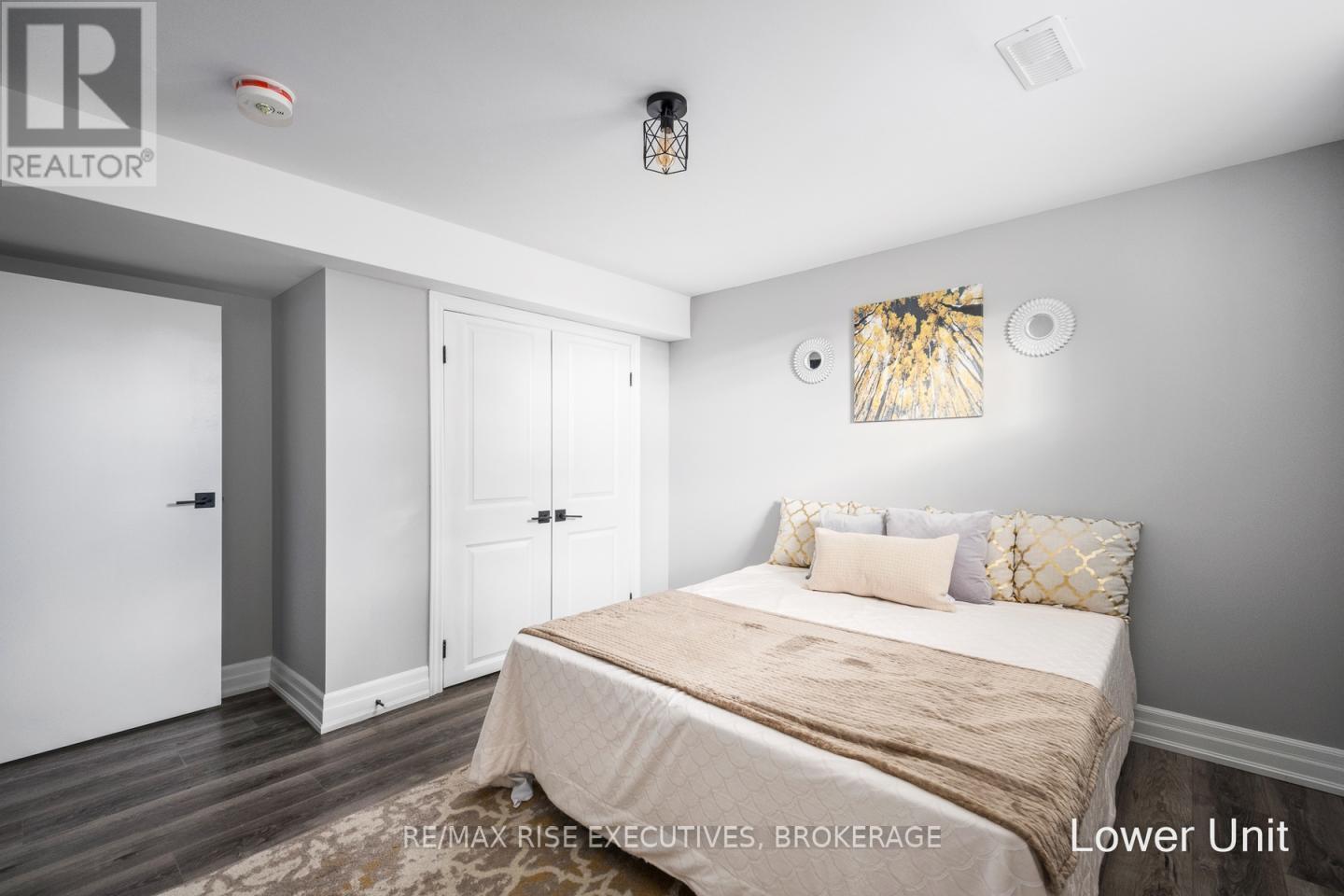 2 - 34 Ruskin Street, Kingston, Ontario K7K 2N3 - Photo 4 - X12595144