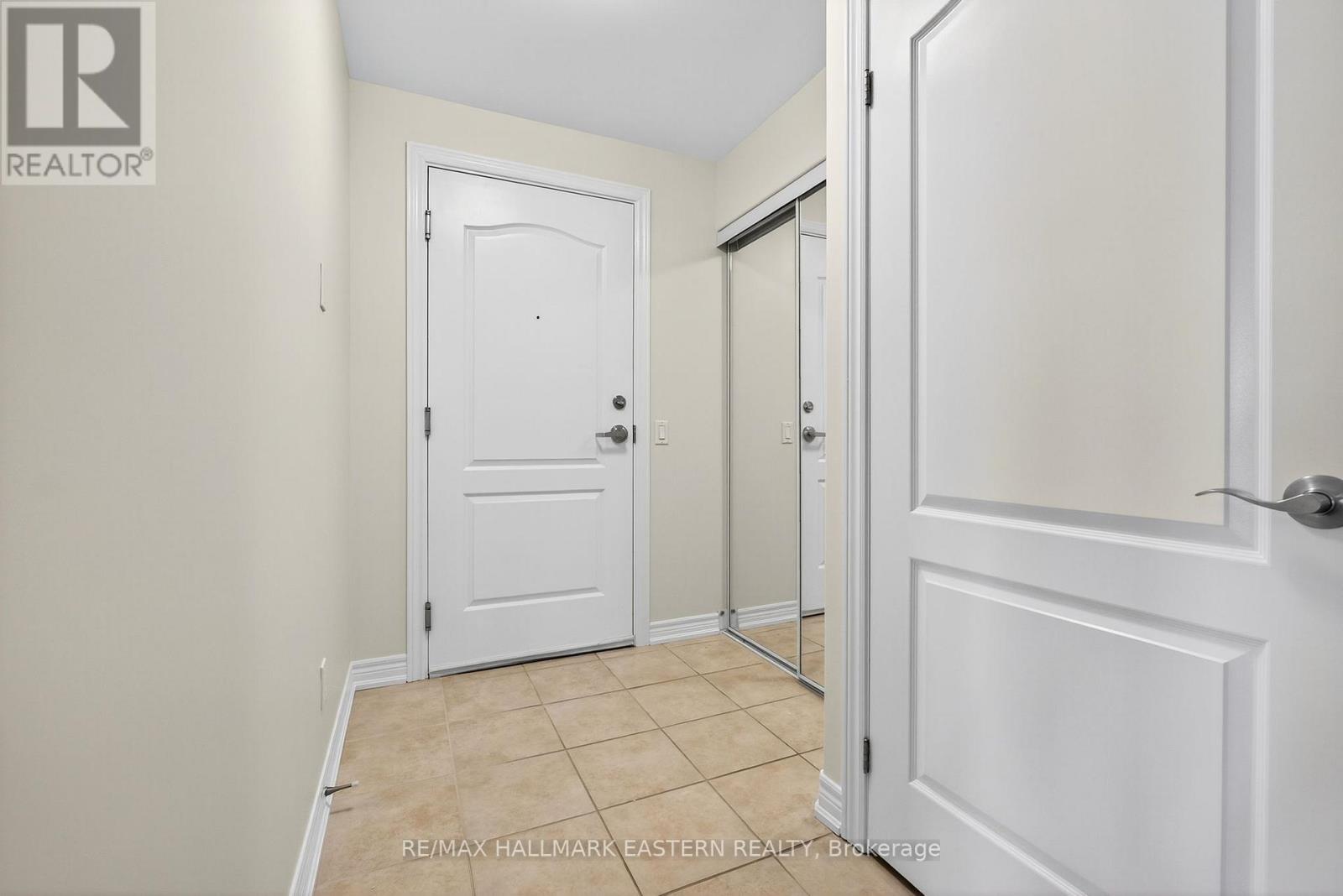 Ph06 - 869 Clonsilla Avenue, Peterborough, Ontario K9J 0B7 - Photo 14 - X12595096