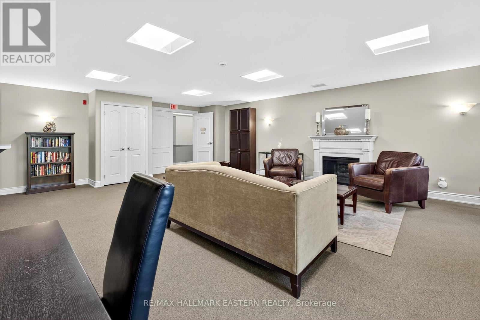 Ph06 - 869 Clonsilla Avenue, Peterborough, Ontario K9J 0B7 - Photo 45 - X12595096