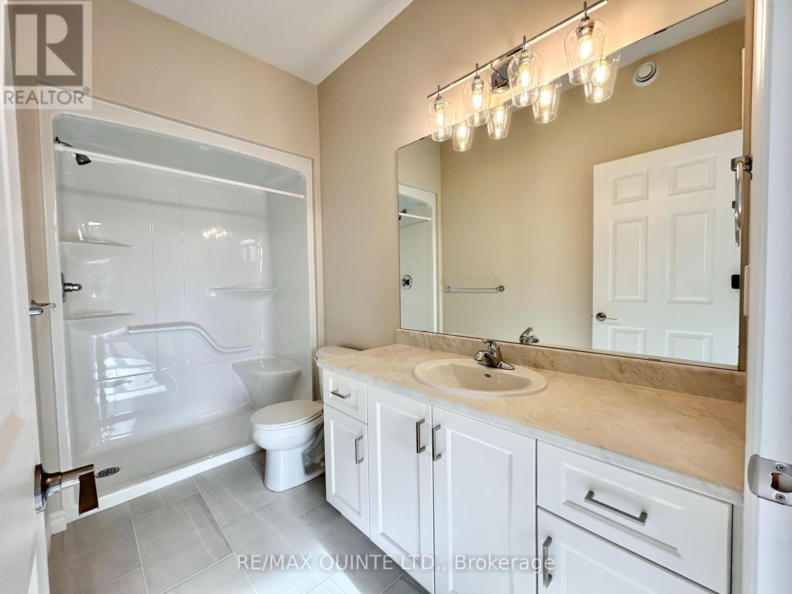 27 Athabaska Drive, Belleville, Ontario  K8N 0S6 - Photo 12 - X12595176