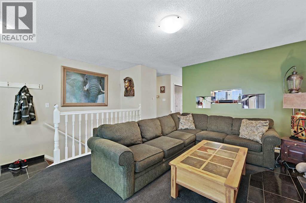 412 Madison Drive, Irricana, Alberta  T0M 1B0 - Photo 4 - A2270489