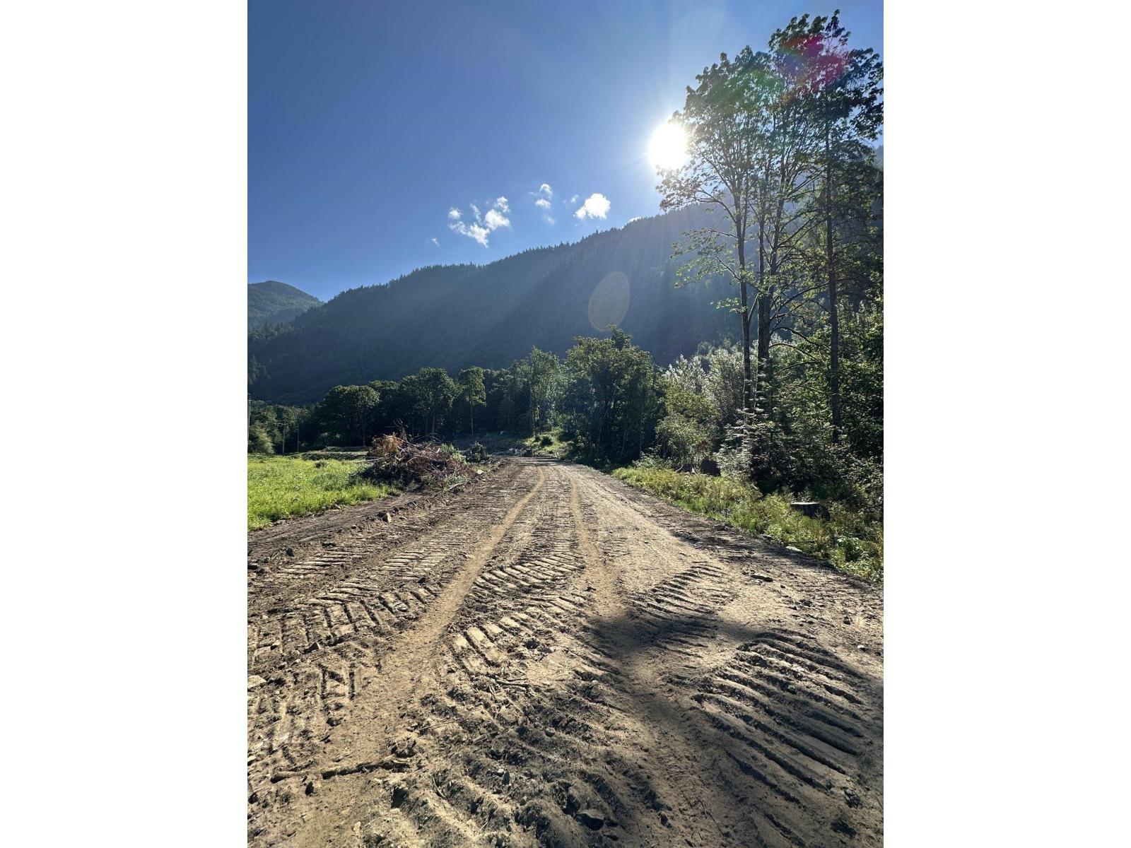 Lot 11 Dent Road, Laidlaw, Hope, British Columbia  V0X 1L2 - Photo 3 - R3071530