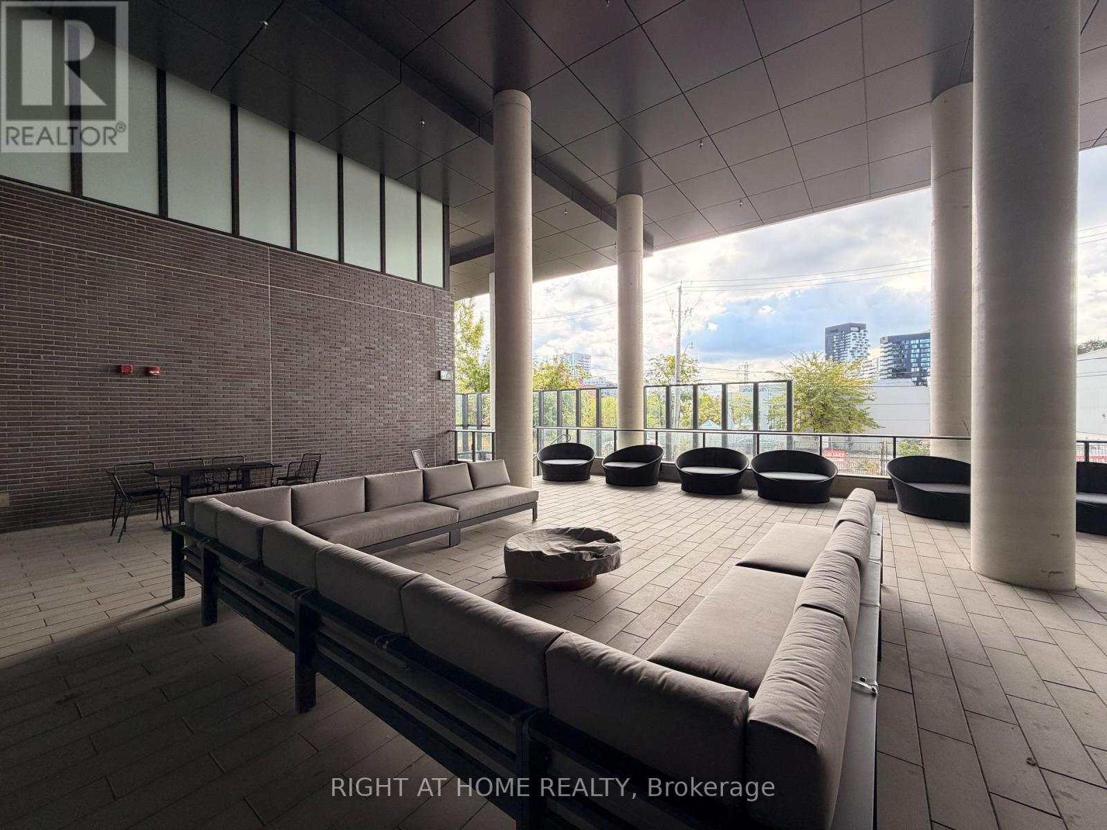 1801 - 5 Defries Street, Toronto, Ontario  M5A 0W7 - Photo 25 - C12481869