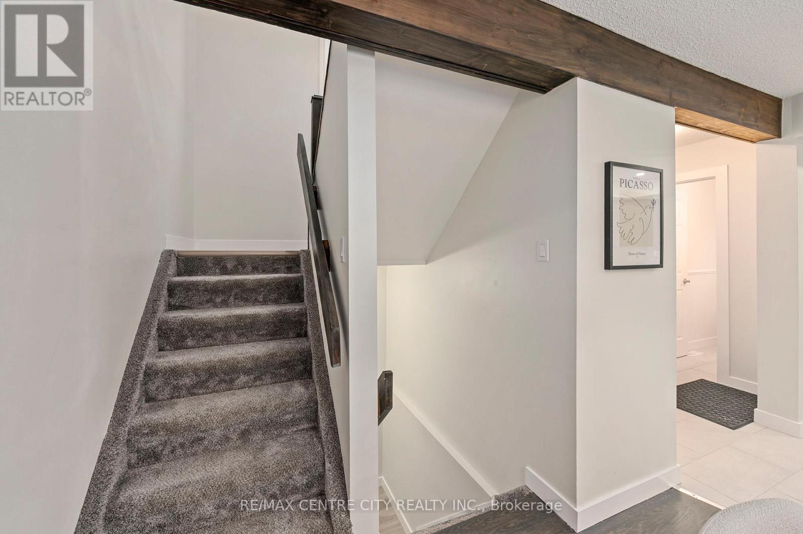 1831 Aldersbrook Road W, London North, Ontario  N6G 3S3 - Photo 15 - X12595180