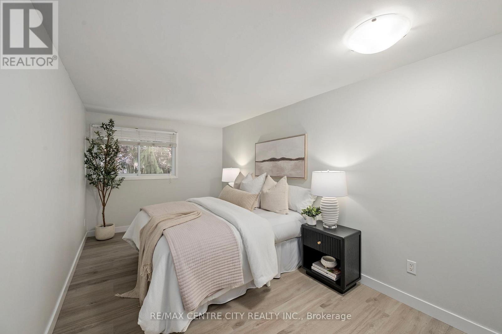 1831 Aldersbrook Road W, London North, Ontario  N6G 3S3 - Photo 16 - X12595180